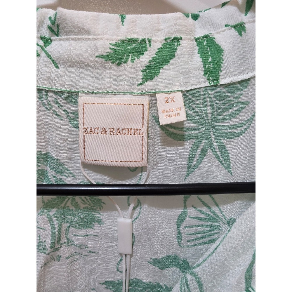 NWT Zac & Rachel Woman 2X Tropical Toile Button Up Blouse Green White Palm Tree - Picture 3 of 6